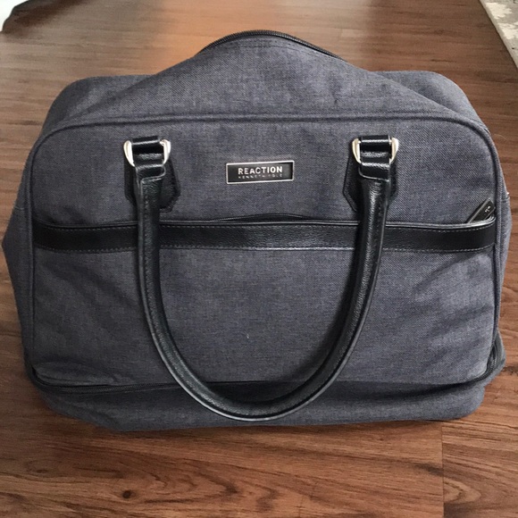kenneth cole reaction travel bag